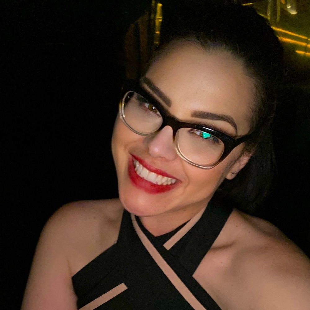 Meet your Posher, Erika